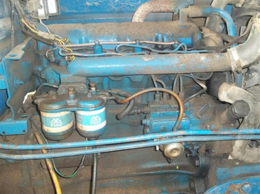 ขายรถไถฟอร์ด6600เสื้อเรียบแท้ๆพร้อมอุปกรณ์เล่มทะเบียน