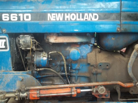 ขายรถไถฟอร์ด6600เสื้อเรียบแท้ๆพร้อมอุปกรณ์เล่มทะเบียน