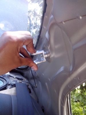 ขายค้ำเสาC สเเตนเลส ค้ำในห้องโดยสารรถยนต์ ขายค้ำเสาC สเเตนเลส ค้ำในห้องโดยสารรถยนต์