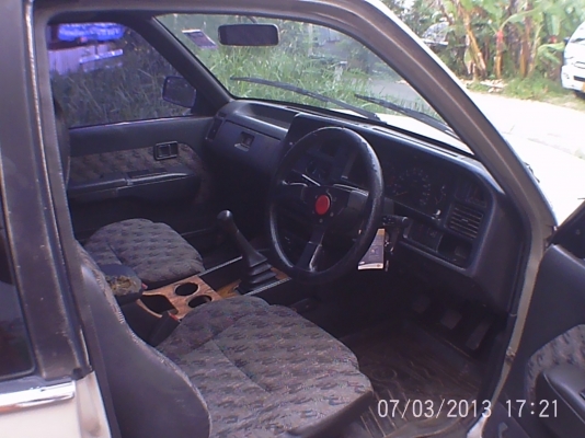 ขายไปเป็นซาก กระบะแค็ป มาสด้าไฟเตอร์ ปี98 ถูกๆครับ พร้อมใช้  ภาษี57ระกันชั้น3 ใช้งานได้ครับ