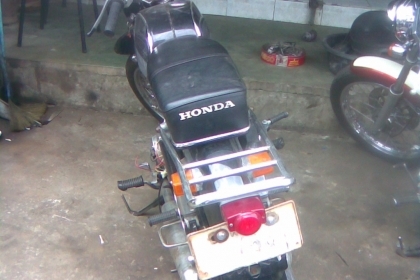 หมูทะเบียน+ชุดโอนสภาพเดิมๆทะเบียน + ชุดโอนครับรถยังใช้งานอยู่ครับสภาพดีครับชุดเดิมๆเกือบทั้งคันครับ หมูทะเบียน+ชุดโอนสภาพเดิมๆทะเบียน + ชุดโอนครับรถยังใช้งานอยู่ครับสภาพดีครับชุดเดิมๆเกือบทั้งคันครับ