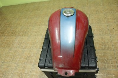 ถังน้ำมันCB 750 ราคา1500บาท