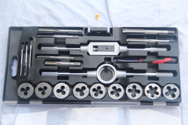 APEX ชุดดอกต๊าปเกลียวและดายเกลียว ระบบมิล ขนาด 21 ตัวชุด