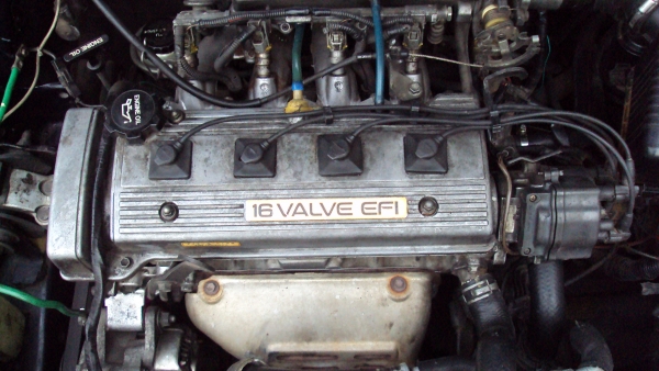 ขายด่วนรถบ้านTOYOTA, COROLLAตัวท๊อบเครื่องหัวฉีดช่างล่างดีแก๊ส+น้ำมันแอร์เย็นราคาต่อรองได้ครับ