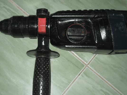 ขายด่วนสว่านดรตารี่ BOSCH GBH2-26 DFR แท้เดิมๆ Made in germany