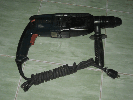 ขายด่วนสว่านดรตารี่ BOSCH GBH2-26 DFR แท้เดิมๆ Made in germany