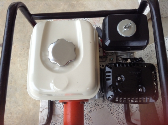 ต้องการขายเครื่อง Honda 5.5 แรง พร้อมสายวายจี้ปูน