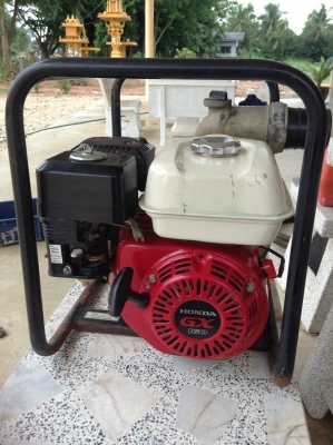 ประกาศขายเครื่อง Honda 5.5 แรง พร้อมหอยโข่ง 3" ดูดน้ำ