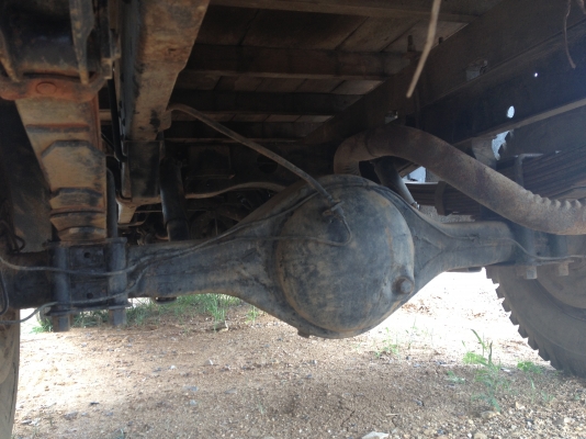 ขาย NKR 58 L  4ล้อกลาง