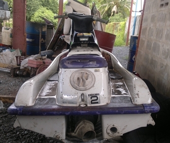 ขายkawasaki super sport xi750proเครื่องproสีเขียวแท้ตัวสลักใหญ่ไม่เคยยกซ่อม กล่องไฟdc-dc.cdi 80แรงม้า(เรือยืนpro75)รุ่นฉลองแชมป์ลายธงปี97เดิมๆเบาะขาดเอาไปเย็บอยู่