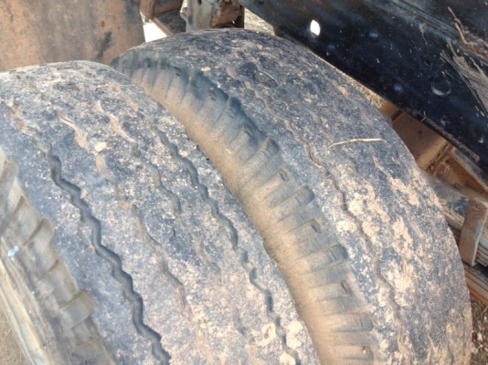 รถอิซูซุ 6 ล้อดั้ม NKR 110 แรงม้า สนใจติดต่อ 081 - 6079515 รถอิซูซุ 6 ล้อดั้ม NKR 110 แรงม้า สนใจติดต่อ 081 - 6079515