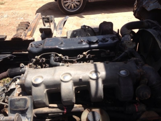 รถอิซูซุ 6 ล้อดั้ม NKR 110 แรงม้า สนใจติดต่อ 081 - 6079515 รถอิซูซุ 6 ล้อดั้ม NKR 110 แรงม้า สนใจติดต่อ 081 - 6079515