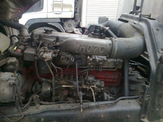 รถฮีโน่ 10 ล้อ ตู้เย็น FL187  187 แรงม้า  สนใจติดต่อ 081 - 6079515