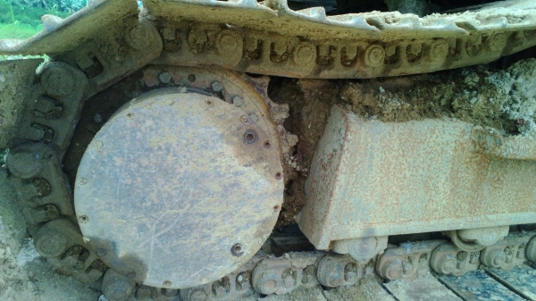 ขาย... SK200-3 กระบอกอาร์มเสีย มีเล่มทะเบียน...