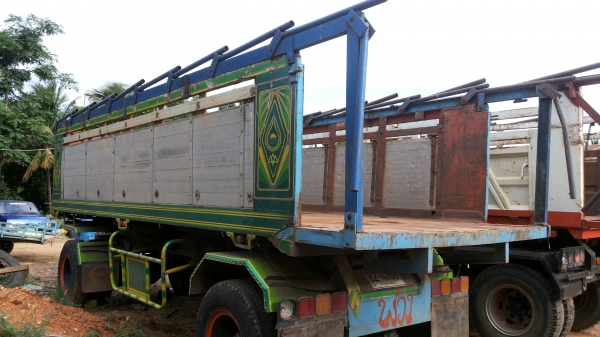 ขายลูกพ่วงดั้มโคราช อลูมิเนียม สภาพโอเค