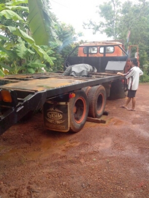 Hinoโบราณ ใครชอบอนุลักษณ์เชิญทางนี้ครับ รถฮ้างแท้ เครื่อง 190 แรง เพลาเดียว หางปลาขับได้ โนบุคนะครับพี่น้อง