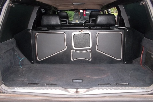 VOLVO 940 ESTATE VAN 1993 เครื่อง 1J BOคู่ รถครอบครัว พร้อมใช้ เครื่องดี เกียร์ออโต้ดี ก.ไฟฟ้า ซ.ล็อก กระจกมองข้างปรับไฟฟ้า ช่วงล่างพร้อมใช้ สีดำพอได้ ไม่ผุ ไม่จมน้ำ ภายในสวยเดิมๆเบาะหนัง แม็ก17 ยางดี เครื่อง+แก็สหัวฉีด ลงเล่มแล้ว ภาษีขาด 28มค56 วิทยุ+แอร