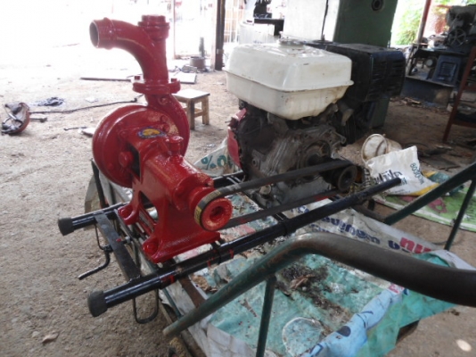 ขายเครื่องสูบน้ำ HONDA GX 240 เครื่อง 8 แรง พร้อมหอยโข่ง ราคาถูกๆ