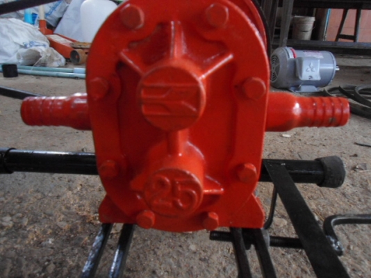 ขายเครื่องสูบน้ำ HONDA GX 240 เครื่อง 8 แรง พร้อมหอยโข่ง ราคาถูกๆ