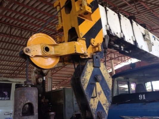 รถเครน TADANO 20 ตัน  สนใจติดต่อ 081 -  6079515