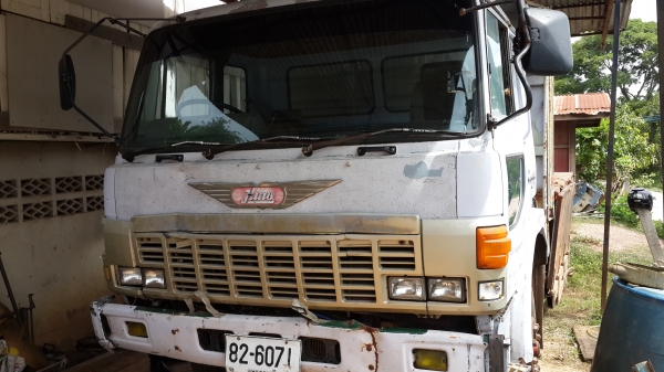 ขายด่วนสิบล้อสองเพลาดั้มHINO3ใบปัดเครื่งEPเทอร์โบ290แรงราคาถูกมากเอกสารพร้อมรีบจอง0843923995 0811838154