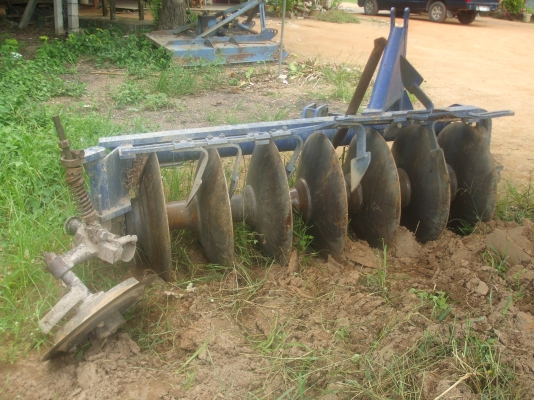 ขายรถไถฟอร์ด6610 2เพลา ปรับราคาใหม่