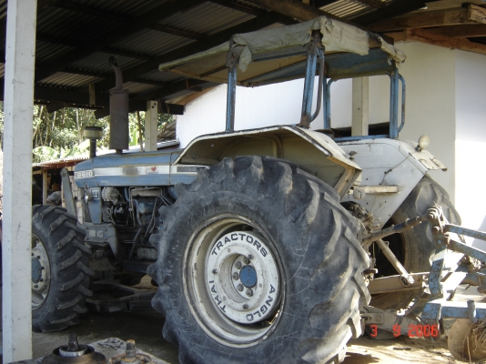 ขายรถไถฟอร์ด6610 2เพลา ปรับราคาใหม่