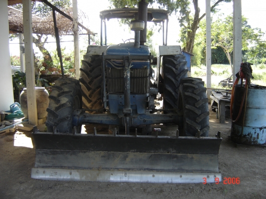 ขายรถไถฟอร์ด6610 2เพลา ปรับราคาใหม่