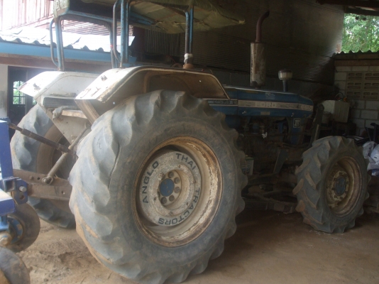 ขายรถไถฟอร์ด6610 2เพลา ปรับราคาใหม่