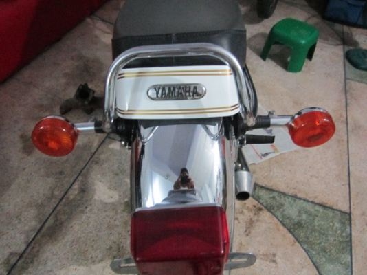 ขาย SR400 ปี99 เลขเต็ม สภาพตามรูป รถวิ่งดีไม่มีปัญหา(รับแลกเทริน์)รายละเอียดด้านใน