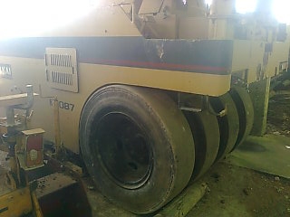 ขายรถบดล้อยาง 7 ล้อ SAKAI RT-087 ซีเรียล 30074 เอกสารเล่มทะเบียน ราคา 120000