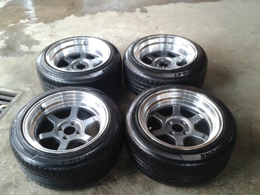 ขายล้อte37vขอบ15 8*9+ ยาง 13900