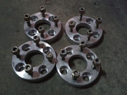 ขายล้อte37vขอบ15 8*9+ ยาง 13900