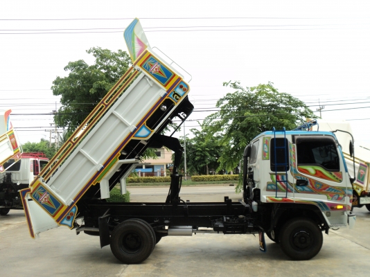 ขายอีซูซุ 6 ล้อ รุ่นเด้กก้า ดัมส์ดิน 6 ตัน หรือ แลกรถเก่าญี่ปุ่นที่จดทะเบียนไม่ได้ หรือ เอกสารอินวอย (คันที่2)