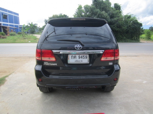 ขาย ฟอจูนเนอร์ 3.0 ตัวG รถมือเดียว ออกป้ายแดง วิ่งน้อยมาก ปี2005 ปลายปี รายละเอียดโทรเลย รถครูครับ (รถพ่อผมเอง)