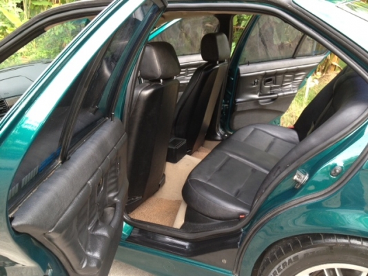 ฺBMW 318i สภาพสวยๆ ปิ้งๆ