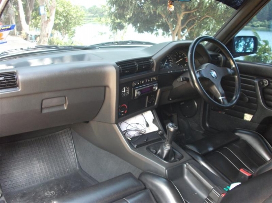 ลดราคาให้แล้วนะครับ BMW 318i Coupe E30 ลดราคาให้แล้วนะครับ BMW 318i Coupe E30