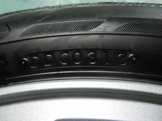 ขายล้อแม็ก Mitsubishi Mirage พร้อมยางป้ายแดงปี 13 ขอบ 14 สภาพใหม่ๆ