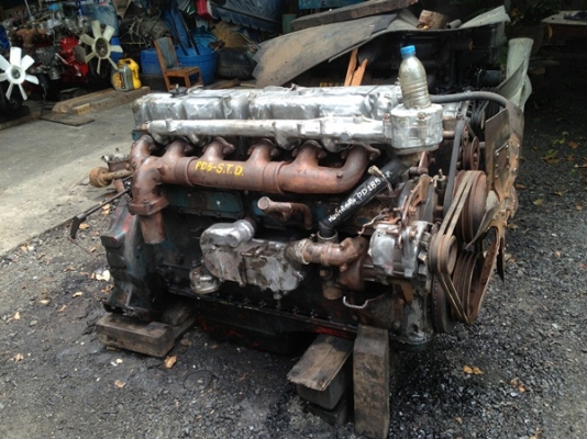 ขายเครื่อง Nissan PD6 พร้อมเกียร์สองดาว 75,000.- ไม่เอาเกียร์ 65,000.-