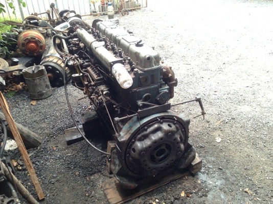 ขายเครื่อง Nissan PD6 พร้อมเกียร์สองดาว 75,000.- ไม่เอาเกียร์ 65,000.- ขายเครื่อง Nissan PD6 พร้อมเกียร์สองดาว 75,000.- ไม่เอาเกียร์ 65,000.-