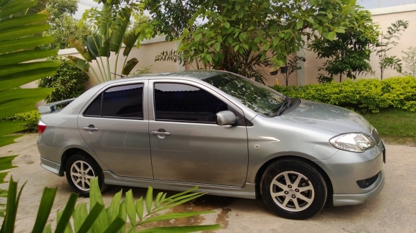 ขายรถที่บ้านด่วน พร้อมใช้  ขับแน่นๆเหมือนป้ายแดง ใช้งานน้อย 81000 กมไม่เคยชนไม่เคยทำสีไม่เคยติดแก๊ส สวยจัดจ้าน ปี 07 คับ