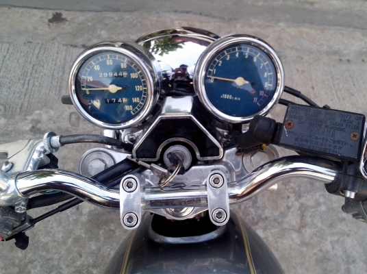 ลดราคา ขาย SRV 250 ค่าเฟ่หล่อๆครับ