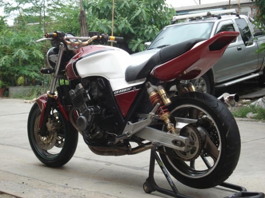 ขาย CB400sf ท้ายเทค3สวยกริ๊บเก็บงานมาแล้วเครื่องสดๆท่อสูตรทั้งเส้น