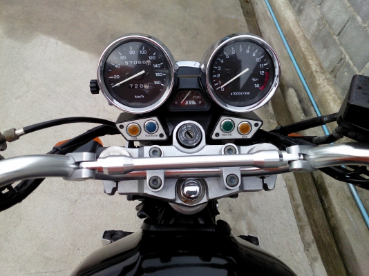 ขาย XJR 400 ปี99 มีของแต่งอินวอยพร้อมใช้จากราคา60000