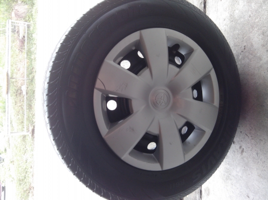 ขายกะทะล้อพร้อมยาง ฝาครอบ ขอบ15  5รู114 205/70/15