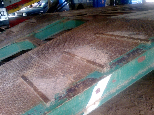 เทลเลอร์ 10 ล้อ  มิตซู ฟูโซ่  2เพลา   850000