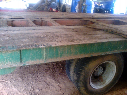 เทลเลอร์ 10 ล้อ  มิตซู ฟูโซ่  2เพลา   850000