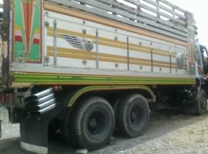 HINO FM 2K 260 HP K13D ปี 42 รถพ่วงแม่+ลูก กระบะดั๊มพ์มิเนียมคอกเกษตรสวยทั้งแม่ทั้งลูก ลูก 2 เพลาดั๊มพ์ความยาว 6.50 เมตรพร้อมบรรทุกพร้อมใช้งานได้เลย เครื่องแน่นแรงดี ภายในเก๋งสีสันบางเดิมๆคอนโซลภายในสวยครบ แอร์เย็น พ.เพาเวอร์ ก.ไฟฟ้า ระบบเบรคทริ๊ปฟี้ครบคร