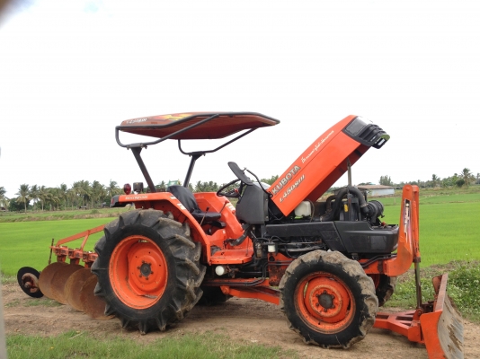 ขาย4508  Di สภาพดีสีเดิมๆ  พร้อมผาน 4*22 ตราช้าง ครับ