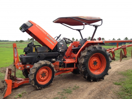 ขาย4508  Di สภาพดีสีเดิมๆ  พร้อมผาน 4*22 ตราช้าง ครับ